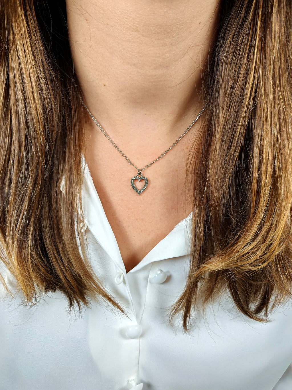 Collana con Ciondolo a Cuore Luminoso e Zirconi