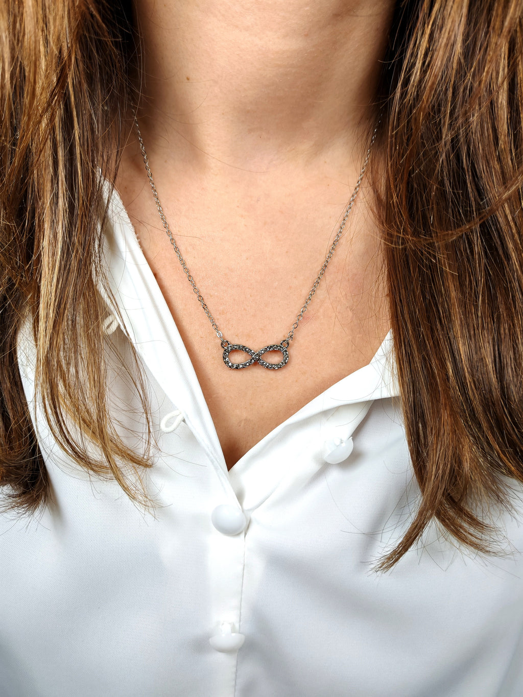 Collana Infinito Brillante – Un Legame senza fine