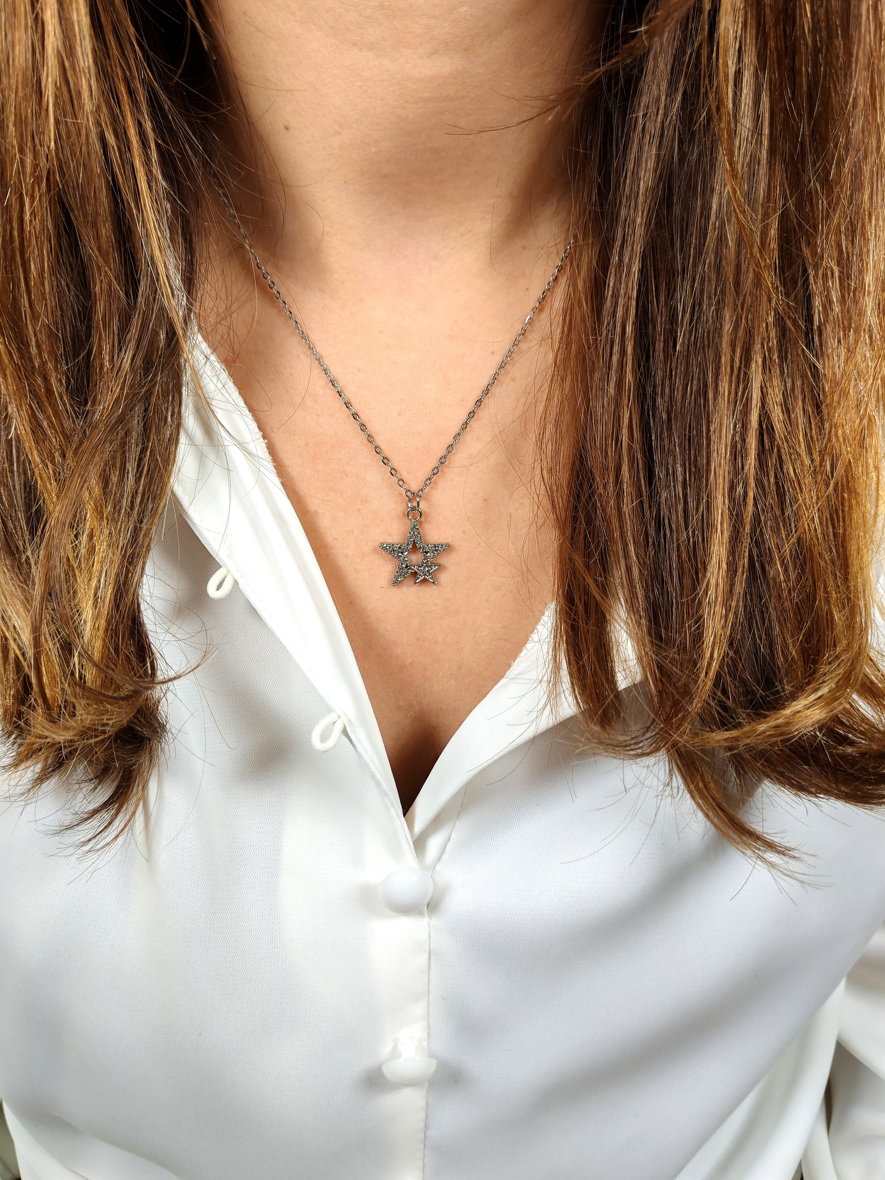 Collana Intreccio di Stelle con Zirconi Luminosi