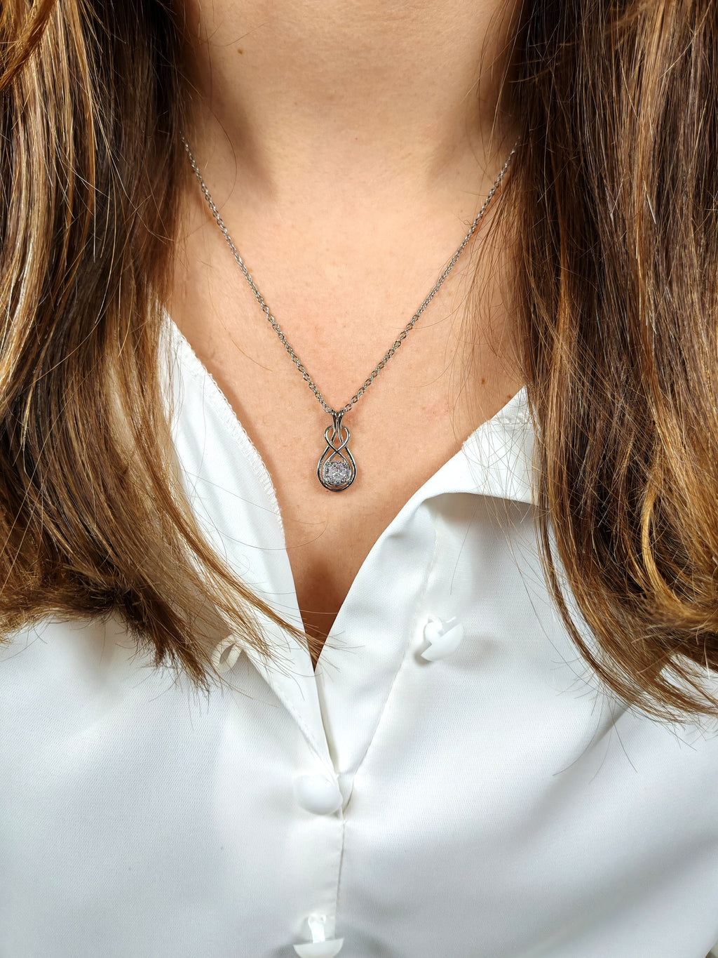 Collana Goccia Intreccio di Luce