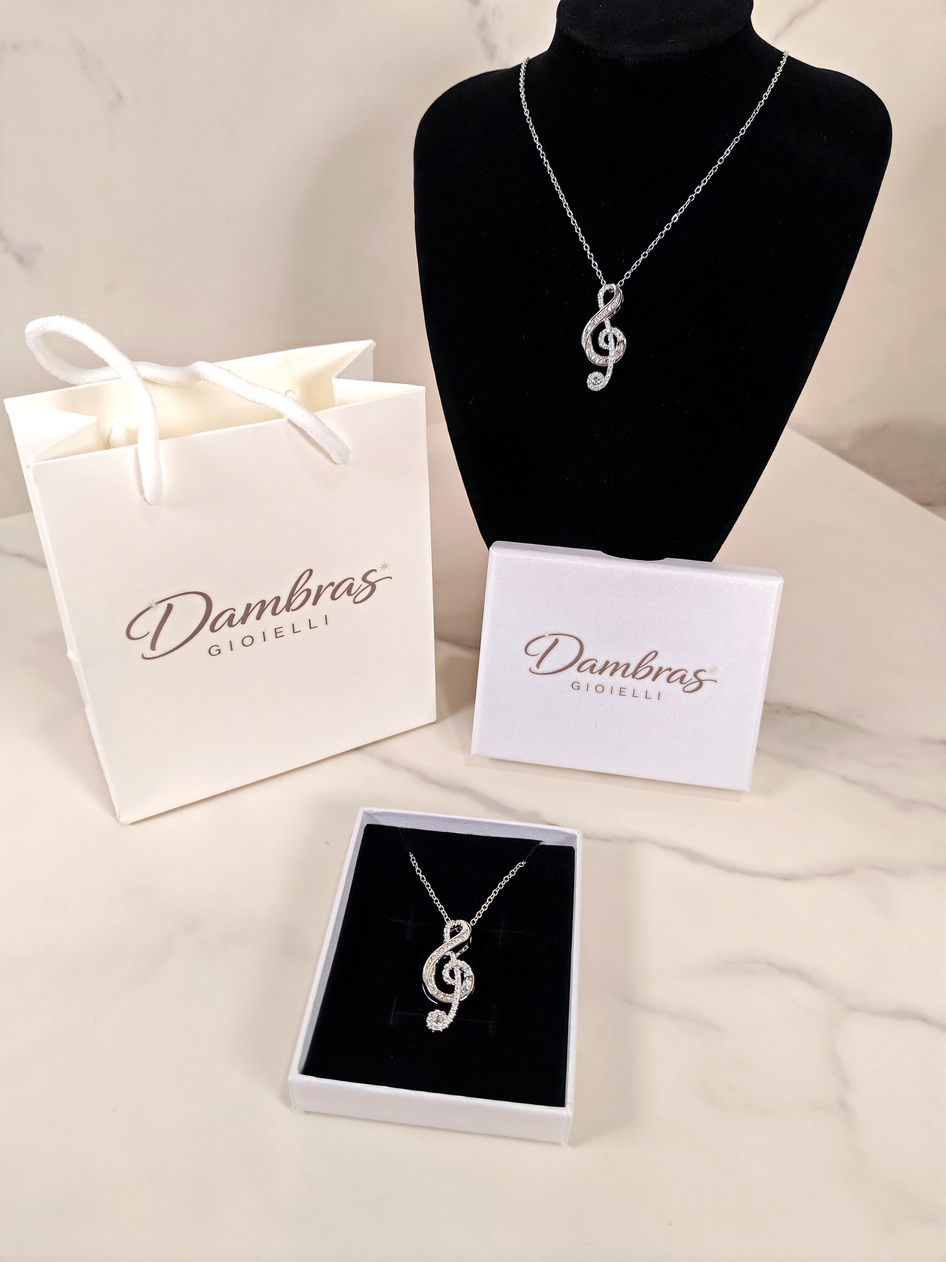 Collana con Pendente a Chiave di Violino e Zirconi Luminosi