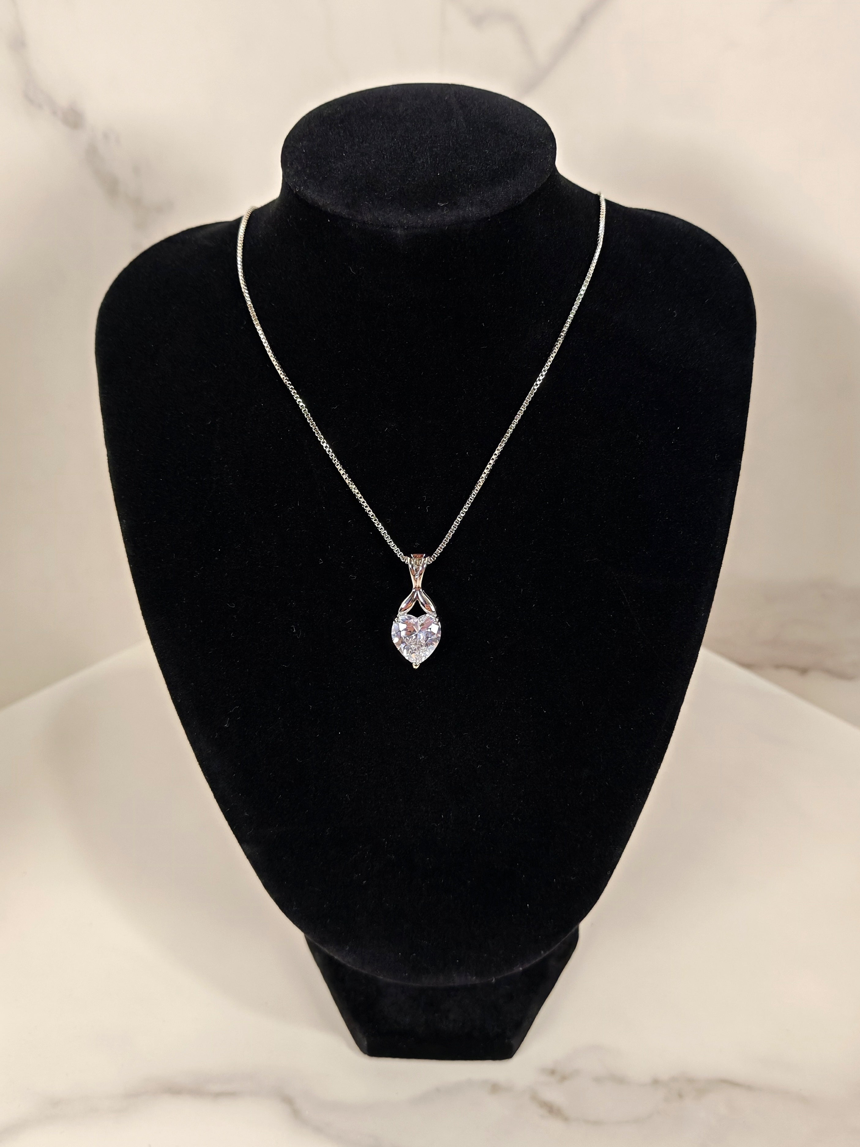 Collana Luce del Cuore con Pendente Zircone Brillante