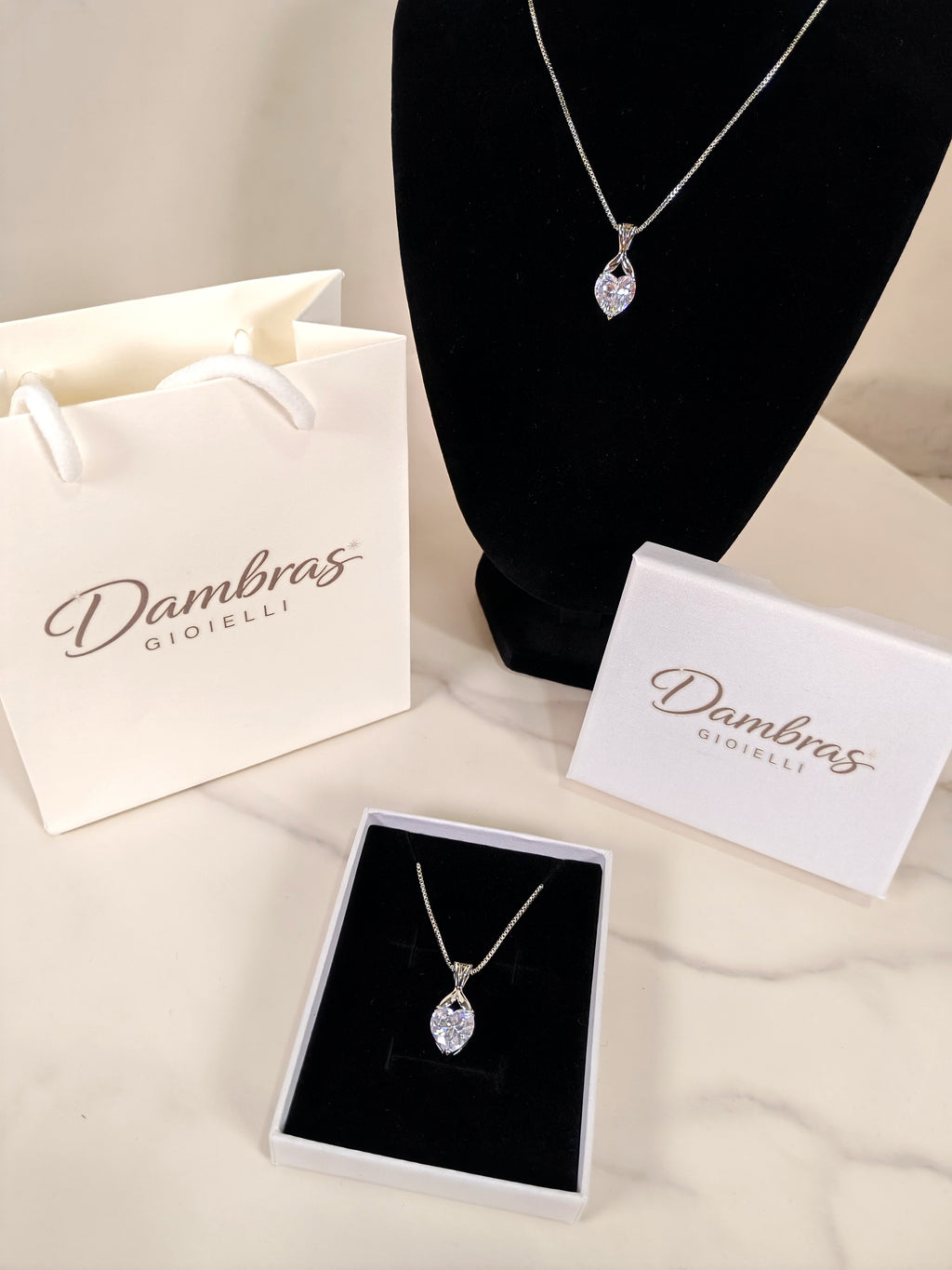 Collana Luce del Cuore con Pendente Zircone Brillante