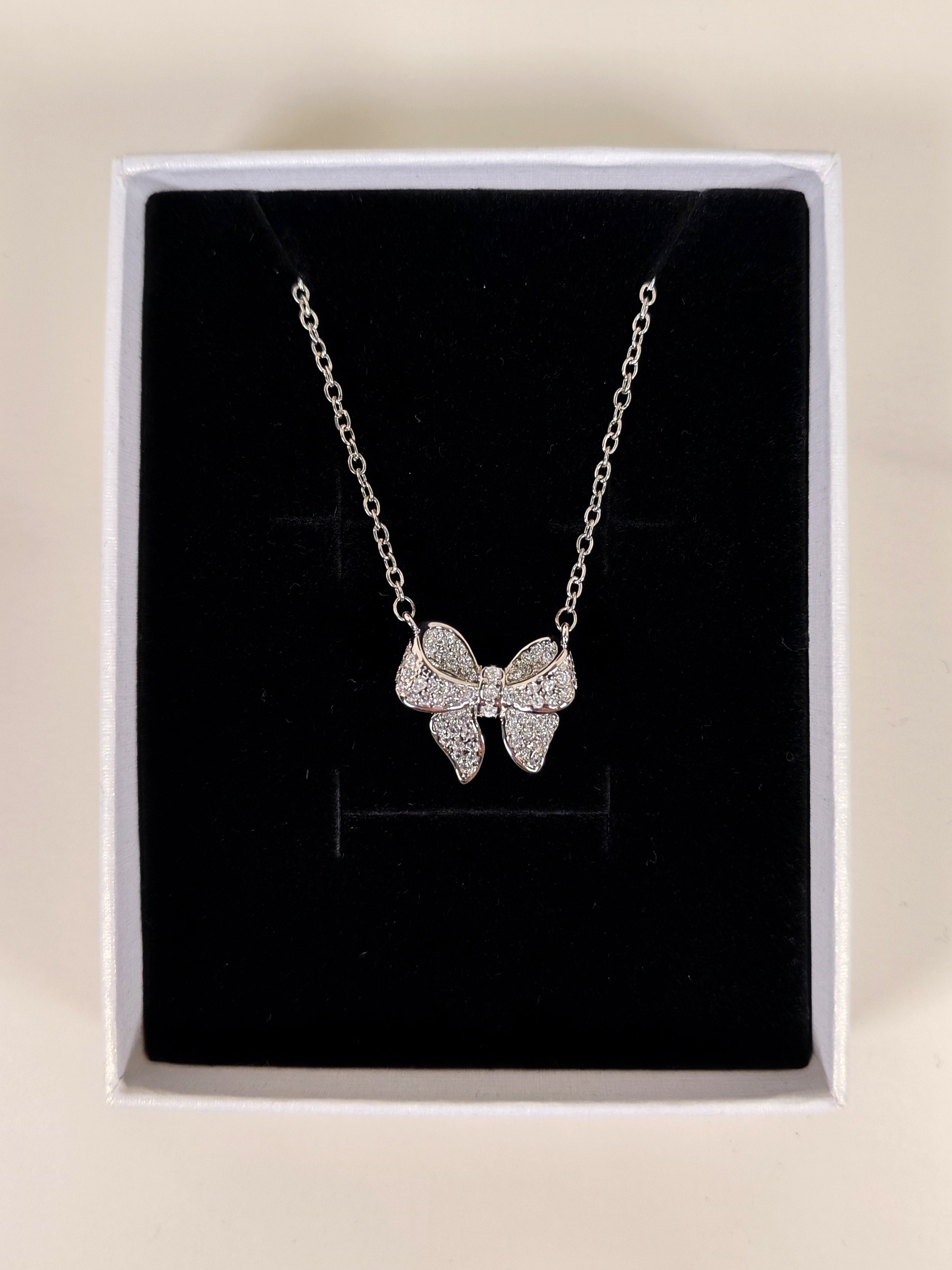 Collana Silver con Ciondolo Fiocco di Luce e Pavé di Zirconi