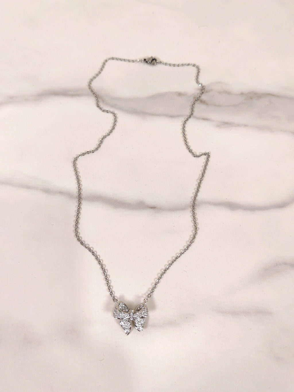 Collana Silver con Ciondolo Fiocco di Luce e Pavé di Zirconi