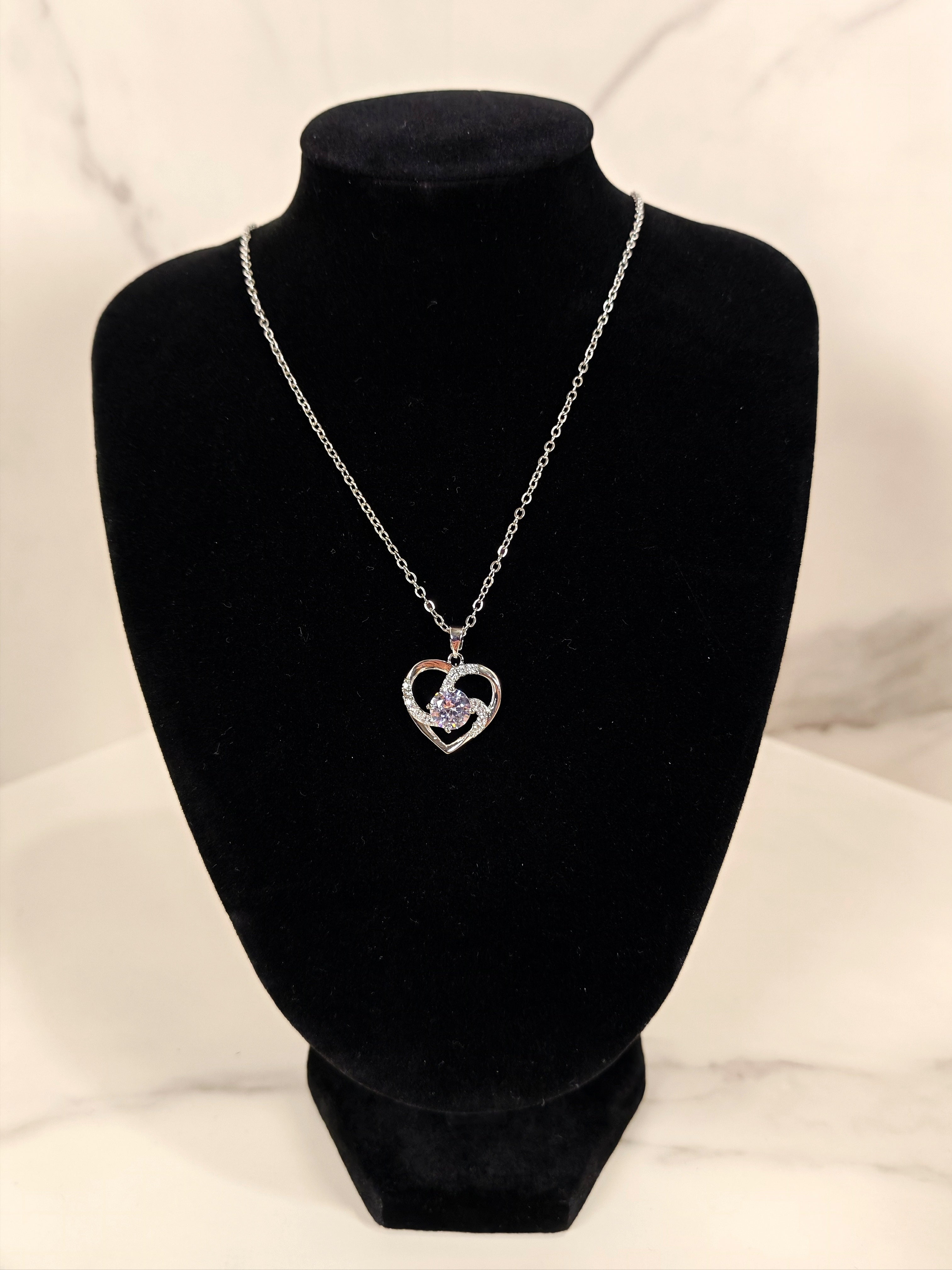 Collana Cuore Radioso con Punto Luce e Zirconi