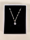 Collana Punto Luce con Zircone Solitario e Catena a Maglie Decorative