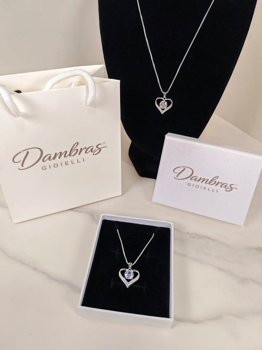 Collana Cuore Luminoso con Zircone Centrale