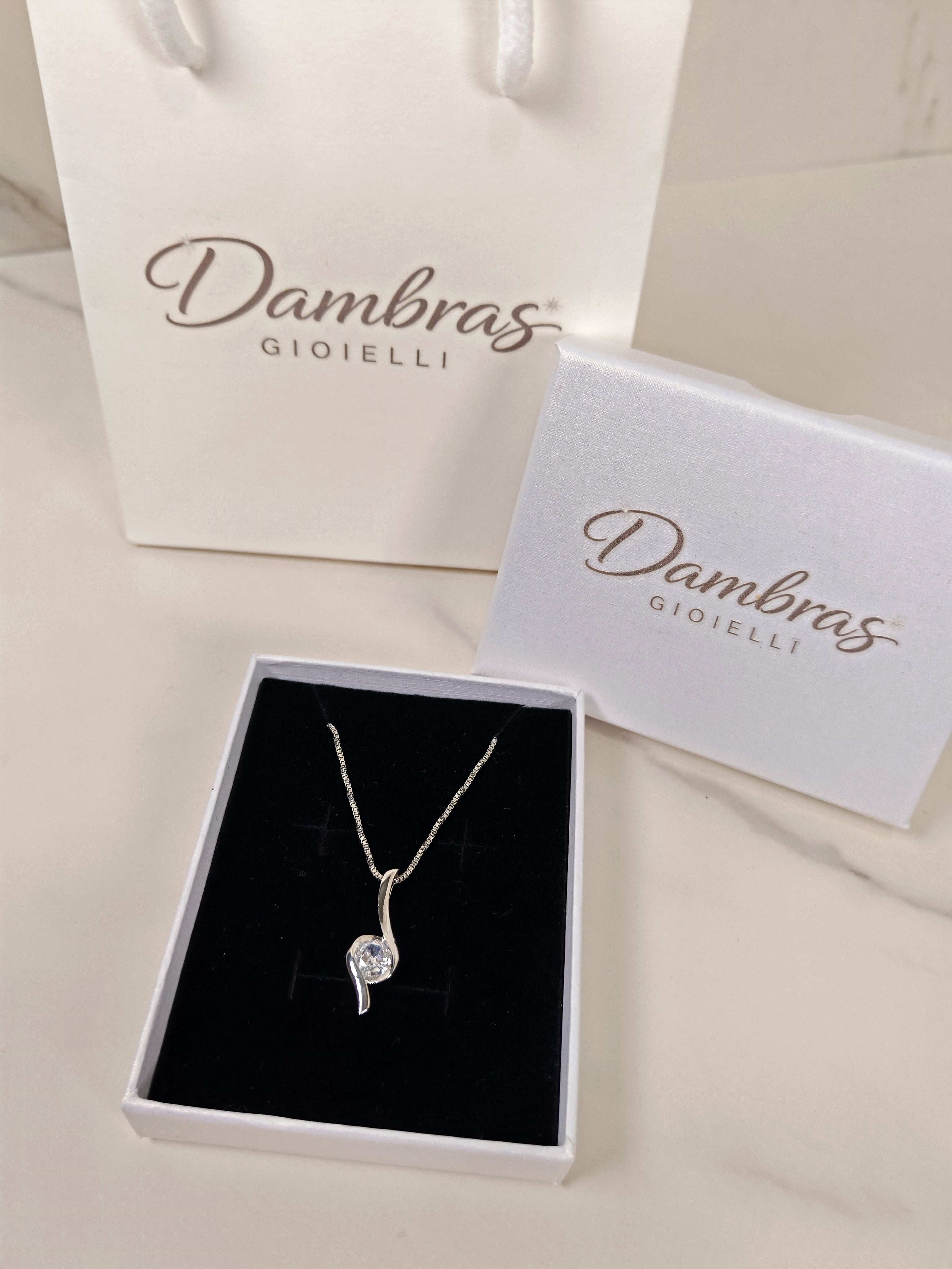 Collana Sinuosità Luminosa con Pendente Punto Luce