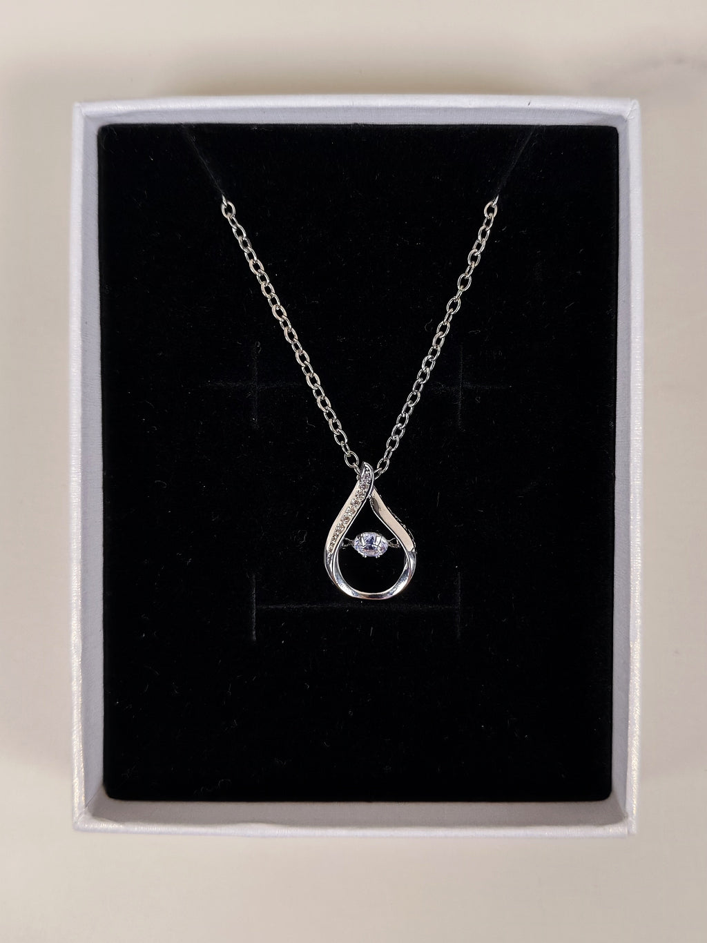 Collana Luce Infinita con Ciondolo a Goccia e Zircone Centrale