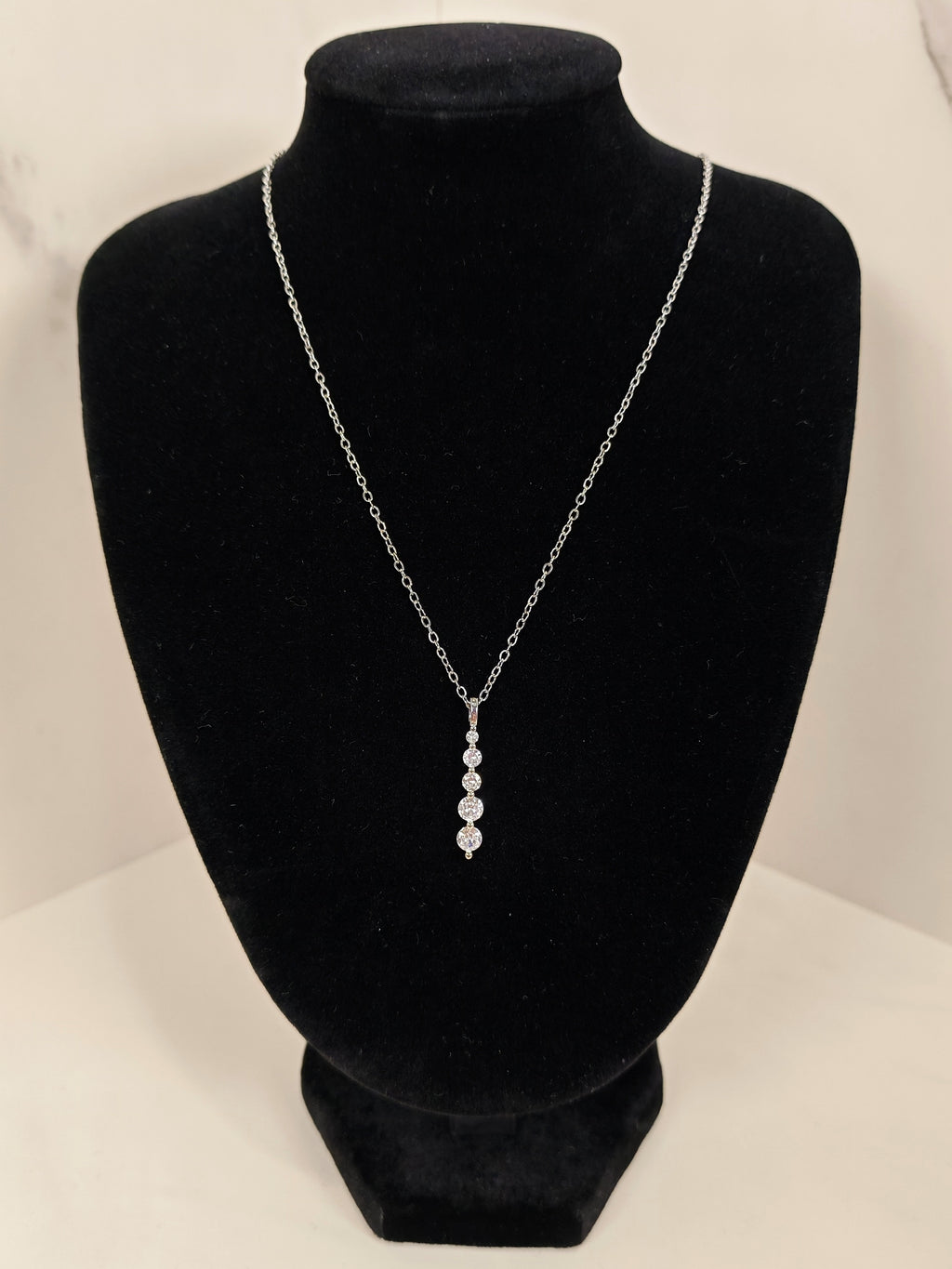 Collana  Filo di Zirconi Luminosi Dambras Gioielli