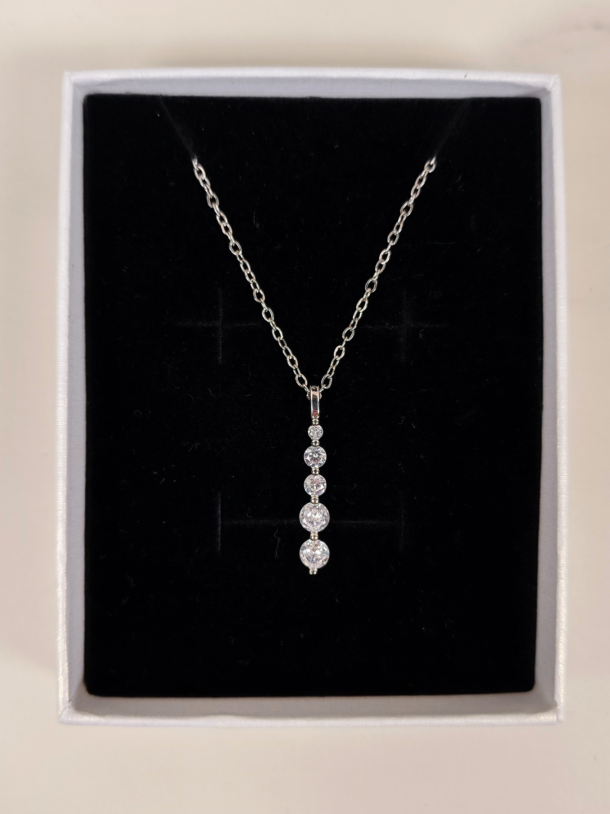 Collana  Filo di Zirconi Luminosi Dambras Gioielli