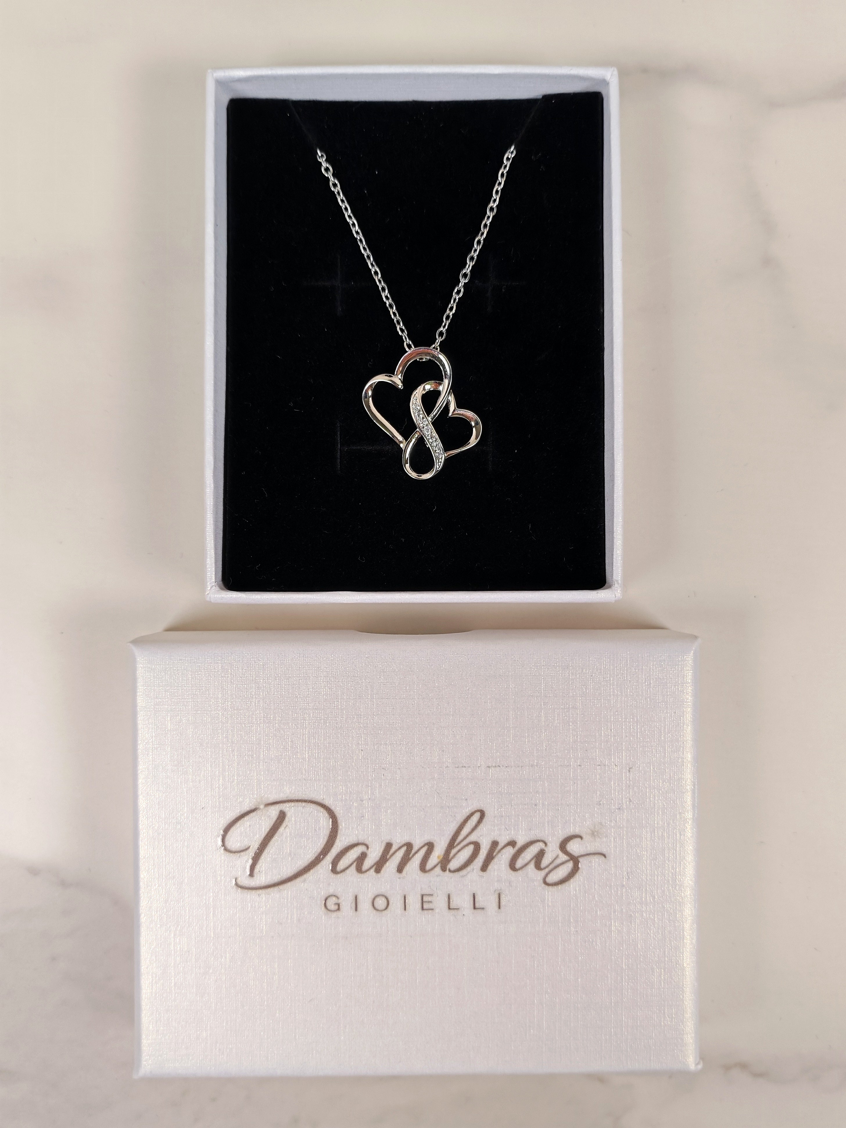 Collana con Ciondolo a Cuori Intrecciati - Luce e Amore